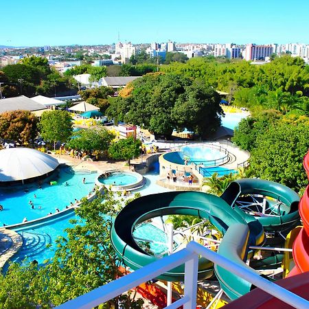 Piazza Diroma Com Acesso Ao Acqua Park Leilighet Caldas Novas Eksteriør bilde