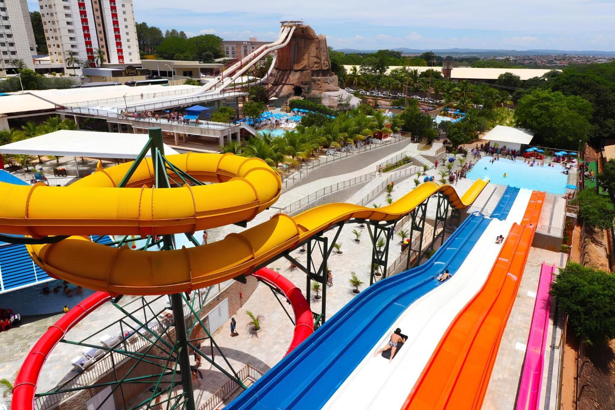 Piazza Diroma Com Acesso Ao Acqua Park Leilighet Caldas Novas Eksteriør bilde