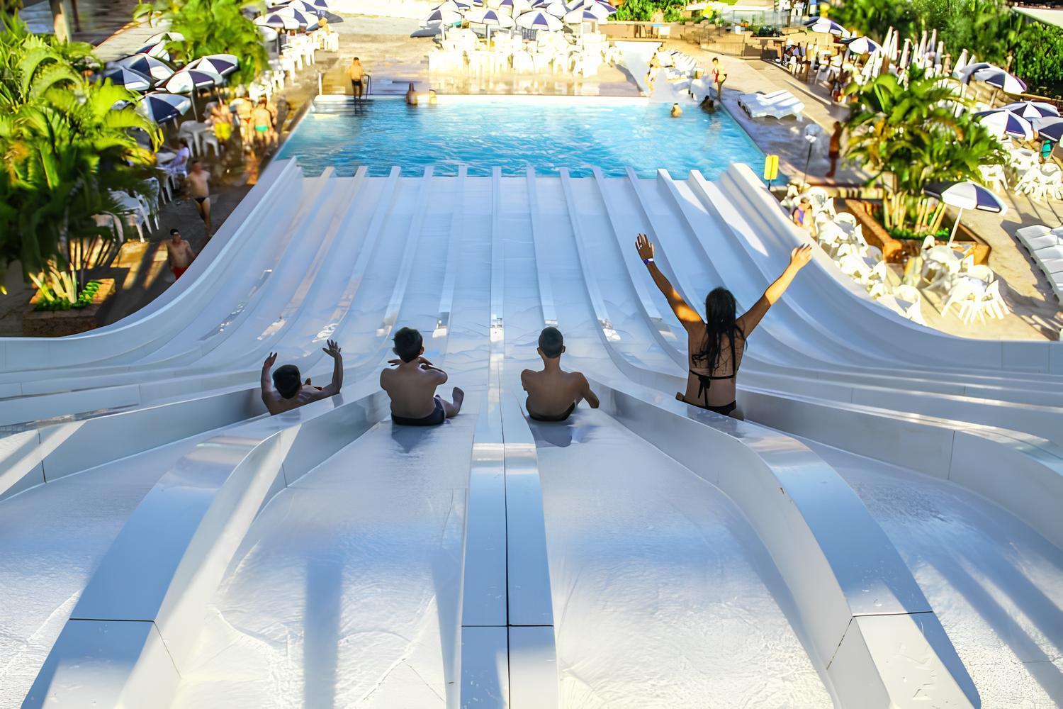 Piazza Diroma Com Acesso Ao Acqua Park Leilighet Caldas Novas Eksteriør bilde